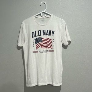 Women’s Old Navy T-shirt